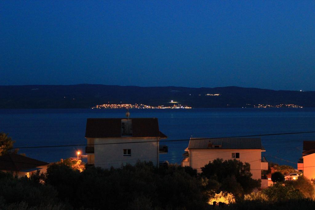 Apartments Petrada Omiš Exterior foto